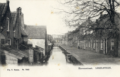 12283 Gezicht op de Stadshaven te IJsselstein, vanaf de Molenbrug, met links de achterzijdes van de huizen aan de ...